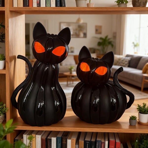 Black Cat of the Night – Color-Shifting Eyes Haunted Halloween Figurine