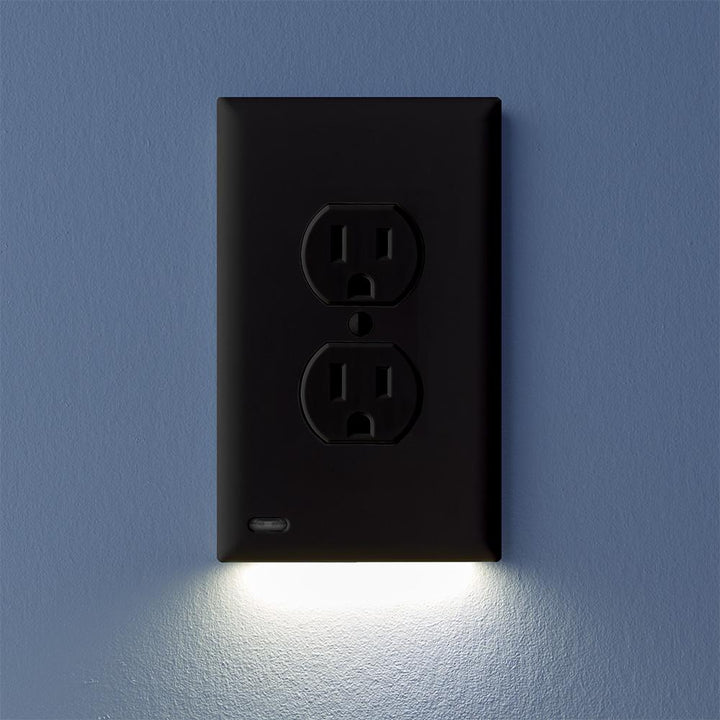 OUTLET WALL PLATE WITH LED NIGHT LIGHTS-NO BATTERIES OR WIRES [UL FCC CSA CERTIFIED] - BestBck