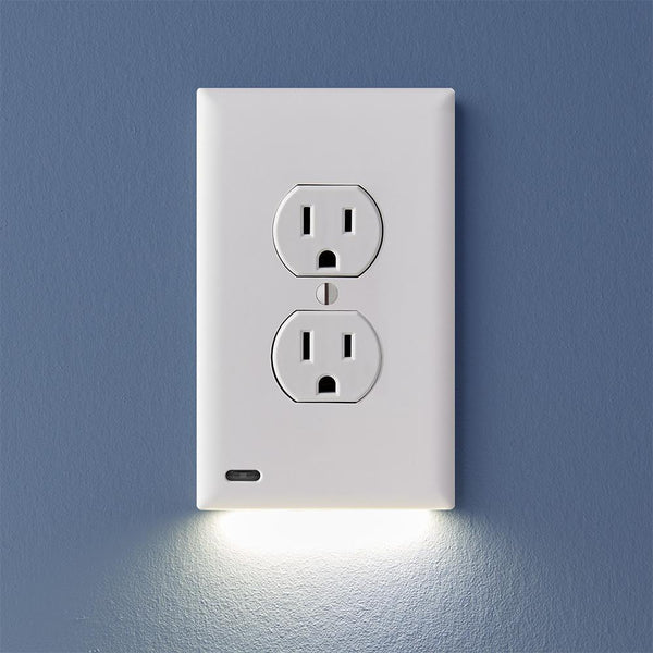 OUTLET WALL PLATE WITH LED NIGHT LIGHTS-NO BATTERIES OR WIRES [UL FCC CSA CERTIFIED] - BestBck