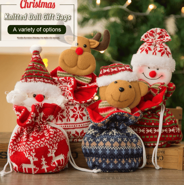 Schöne gestrickte Puppen-Weihnachtsgeschenktüten